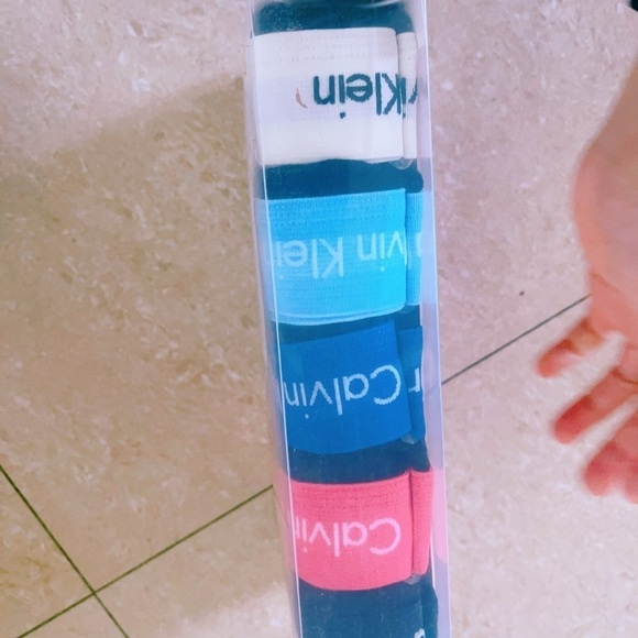 CALVIN KLEIN Men's Cotton Classic Fit 5-Pack Trunks, Multicolor,‎ XL - Picture 2 of 4